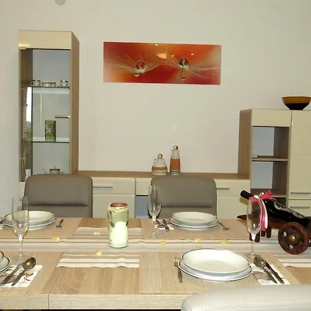 Ane Apartment *